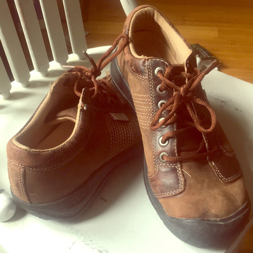Leather Keens